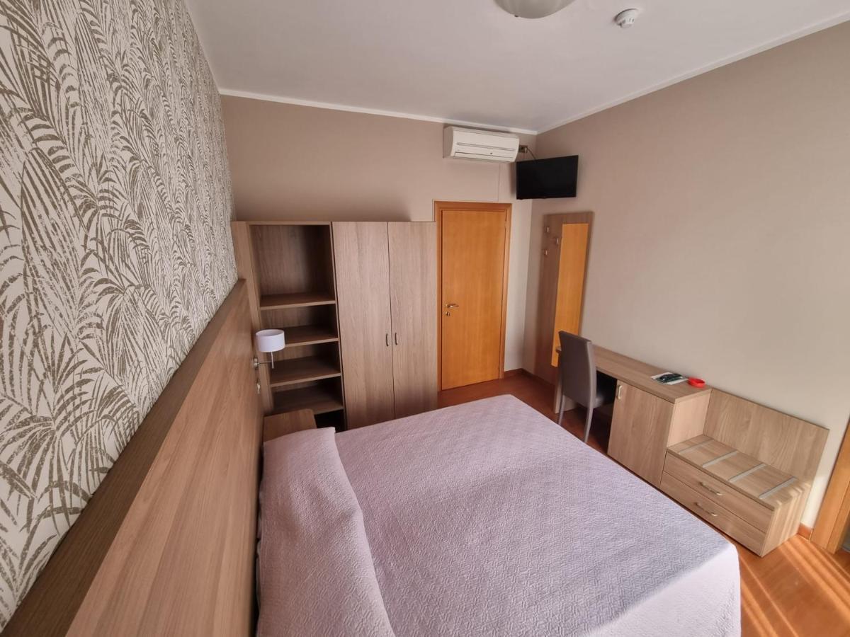 Hotel Fornaci Peschiera del Garda Ngoại thất bức ảnh