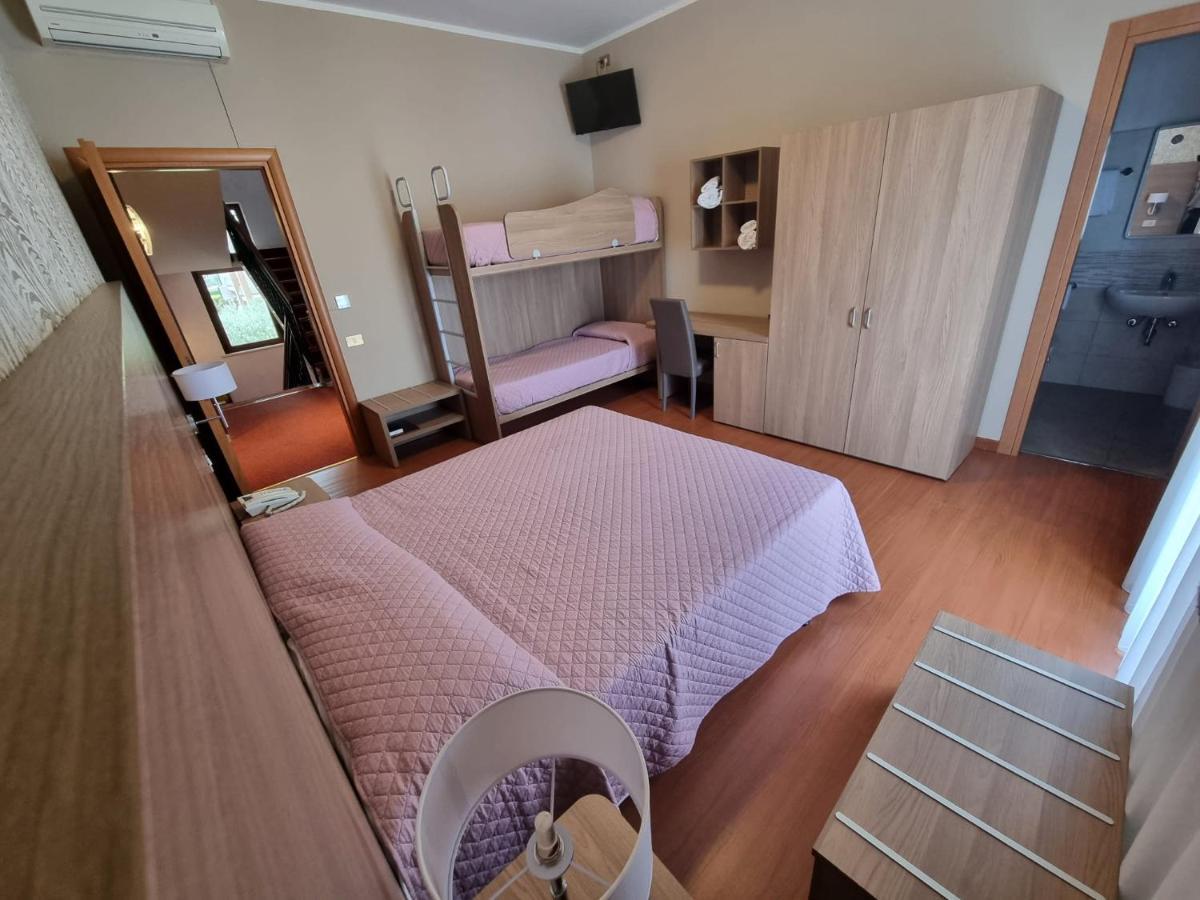 Hotel Fornaci Peschiera del Garda Ngoại thất bức ảnh