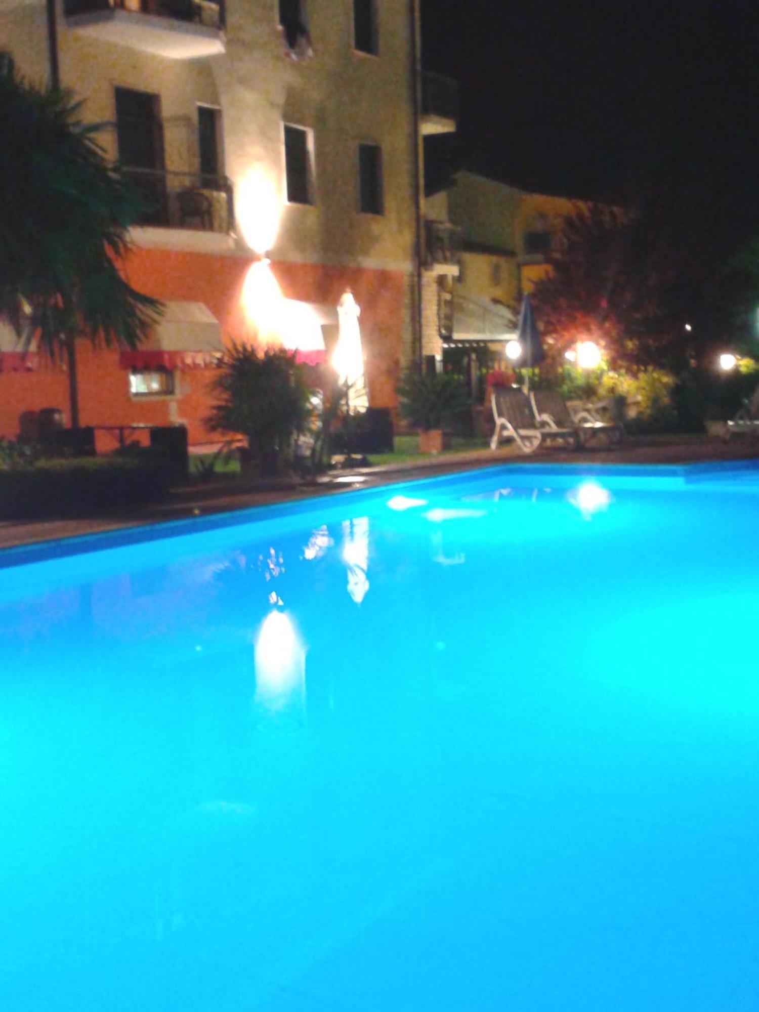 Hotel Fornaci Peschiera del Garda Ngoại thất bức ảnh