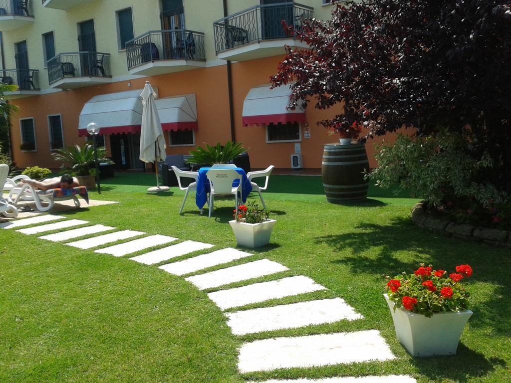 Hotel Fornaci Peschiera del Garda Ngoại thất bức ảnh